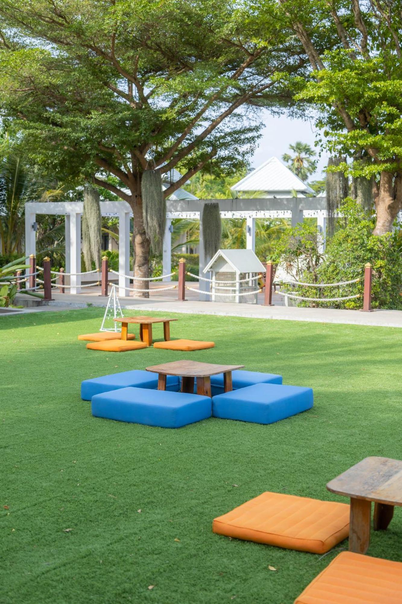 Sirarun Resort Ban Krut  Bagian luar foto